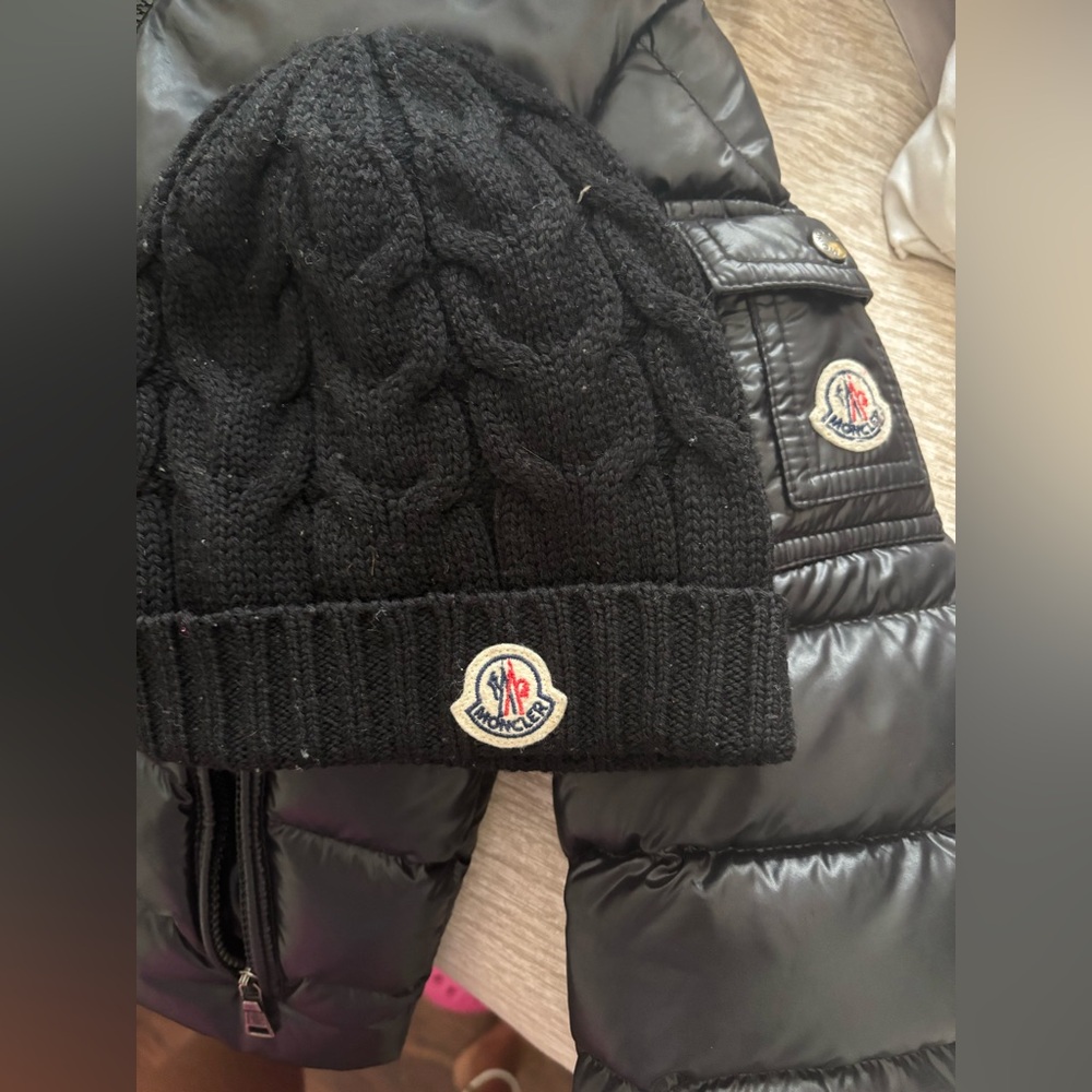Kids black Moncler coat with fur and hat worn less than 3 times